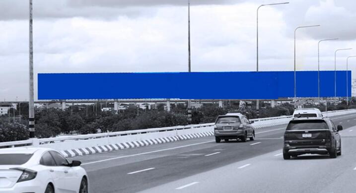 曼谷機場高速廣告