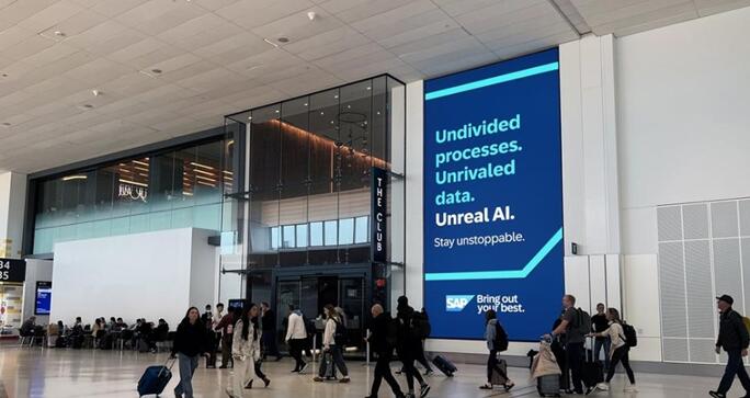 舊金山機(jī)場(chǎng)廣告